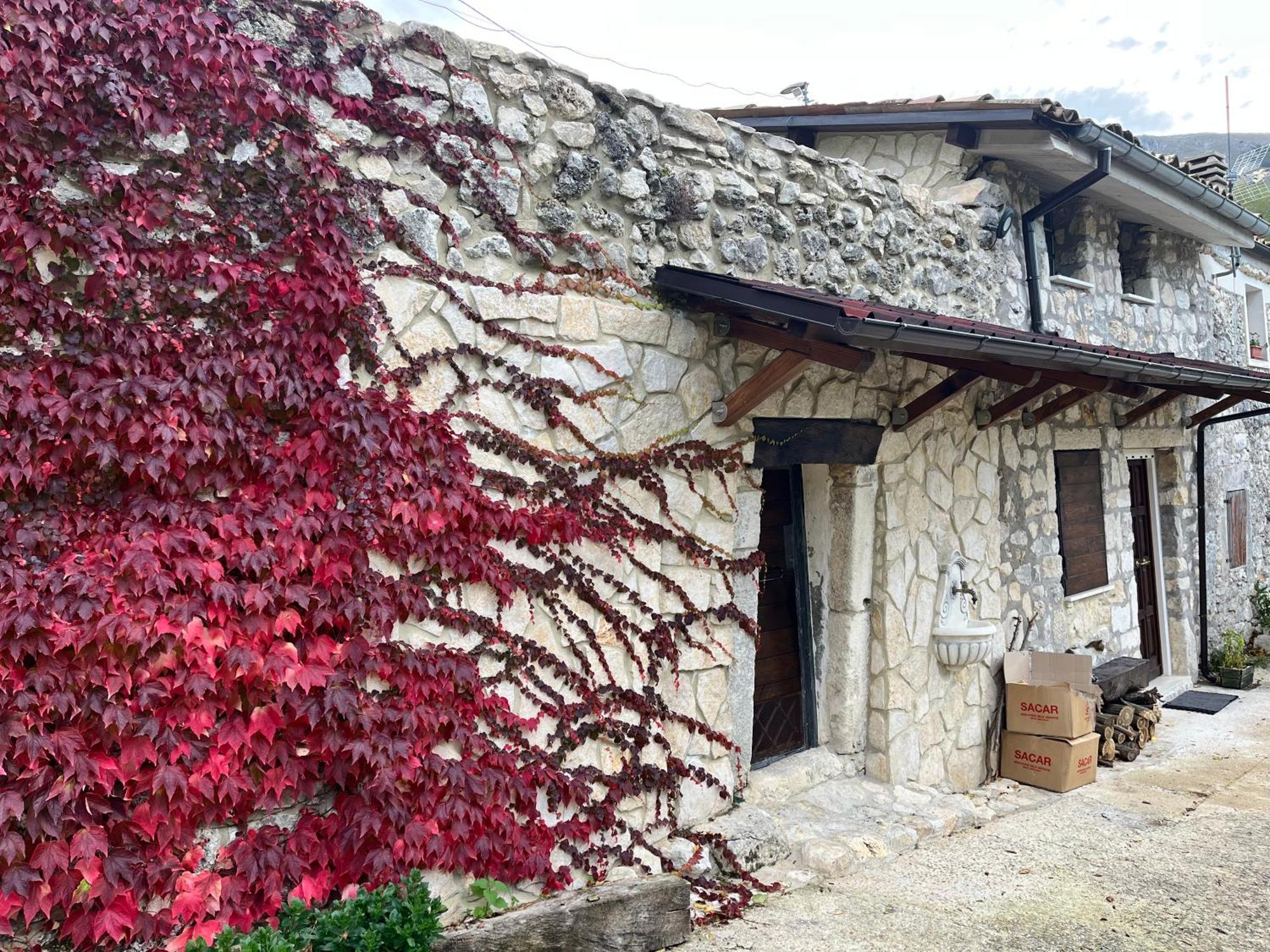 Casa Mupi Villa Sant'Eufemia a Maiella Exterior photo